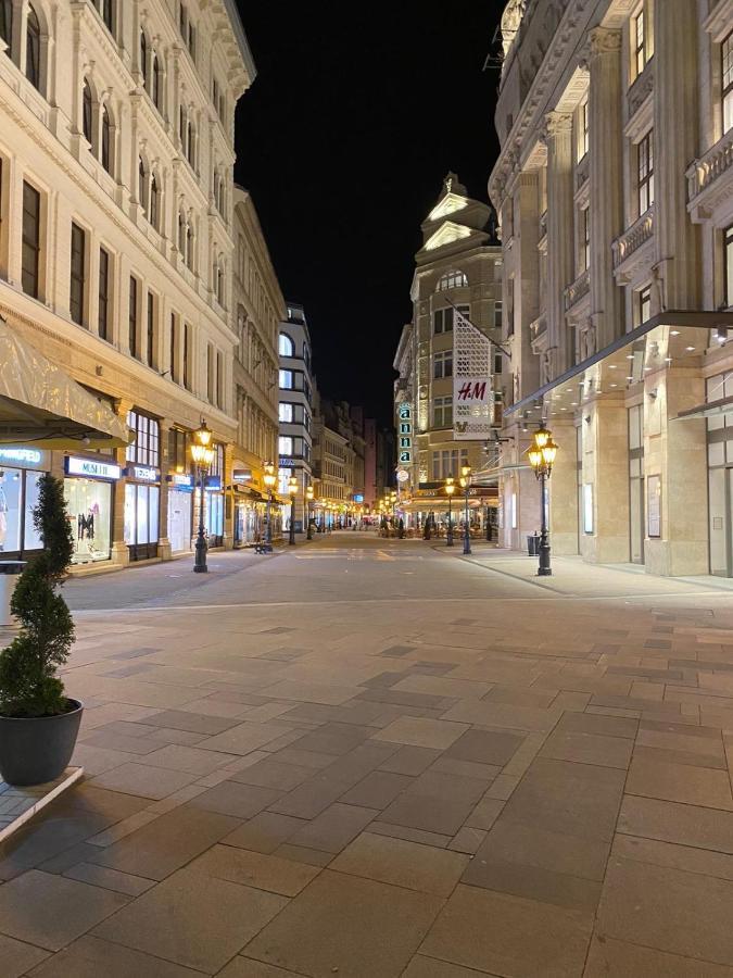 Fashion Street Luxury Apartment Budapest Exterior photo
